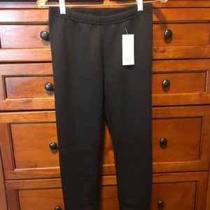 Fleece-lined black leggings